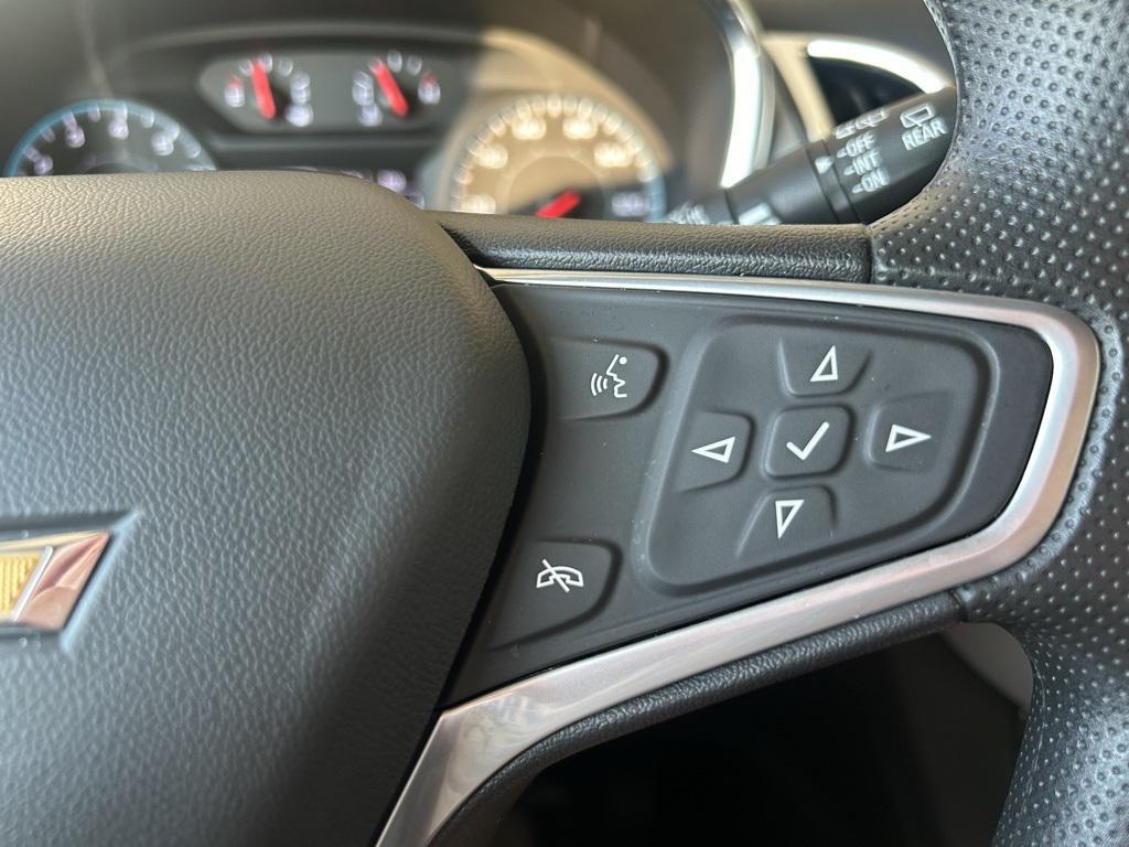 used 2023 Chevrolet Equinox car, priced at $19,953