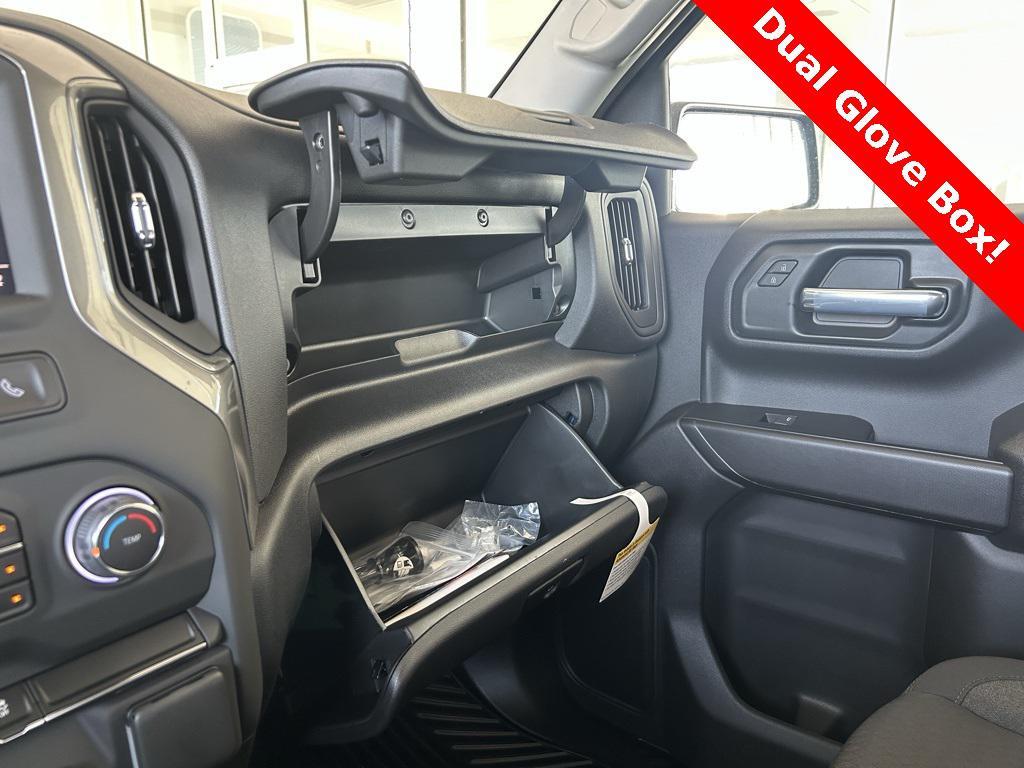 new 2026 Chevrolet Silverado 1500 car, priced at $44,008