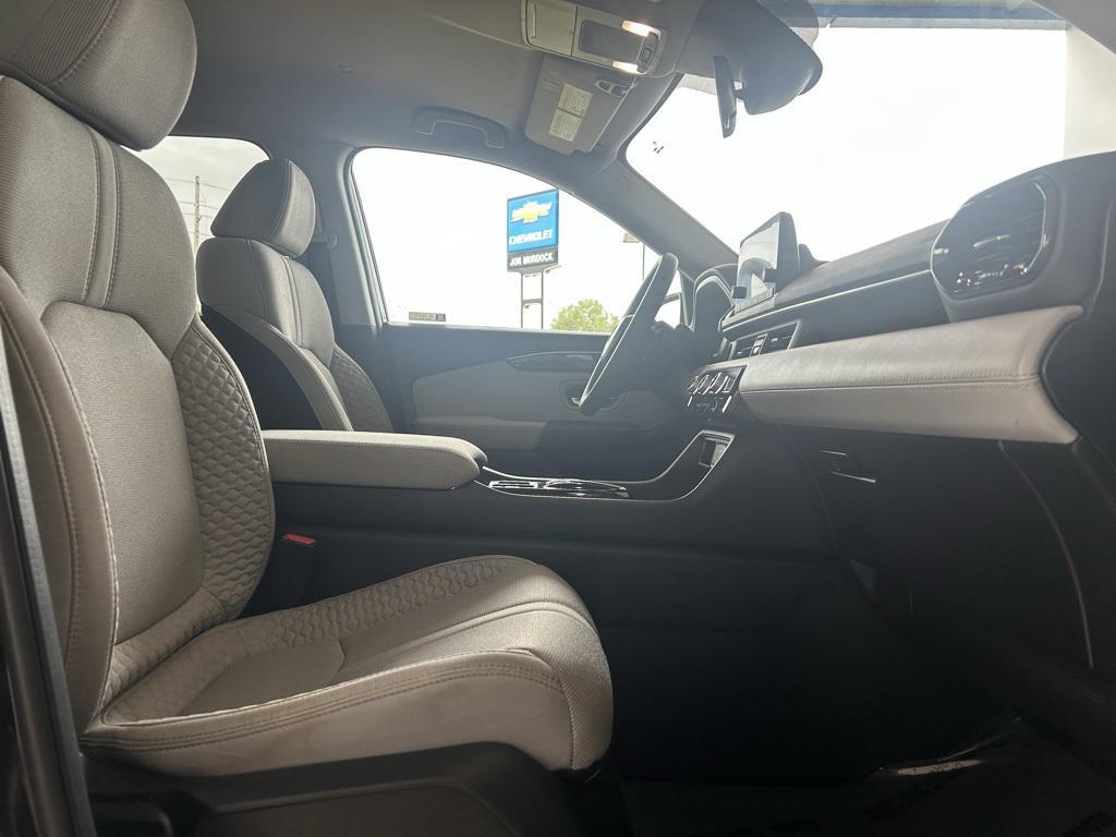 used 2023 Honda Pilot car, priced at $27,503