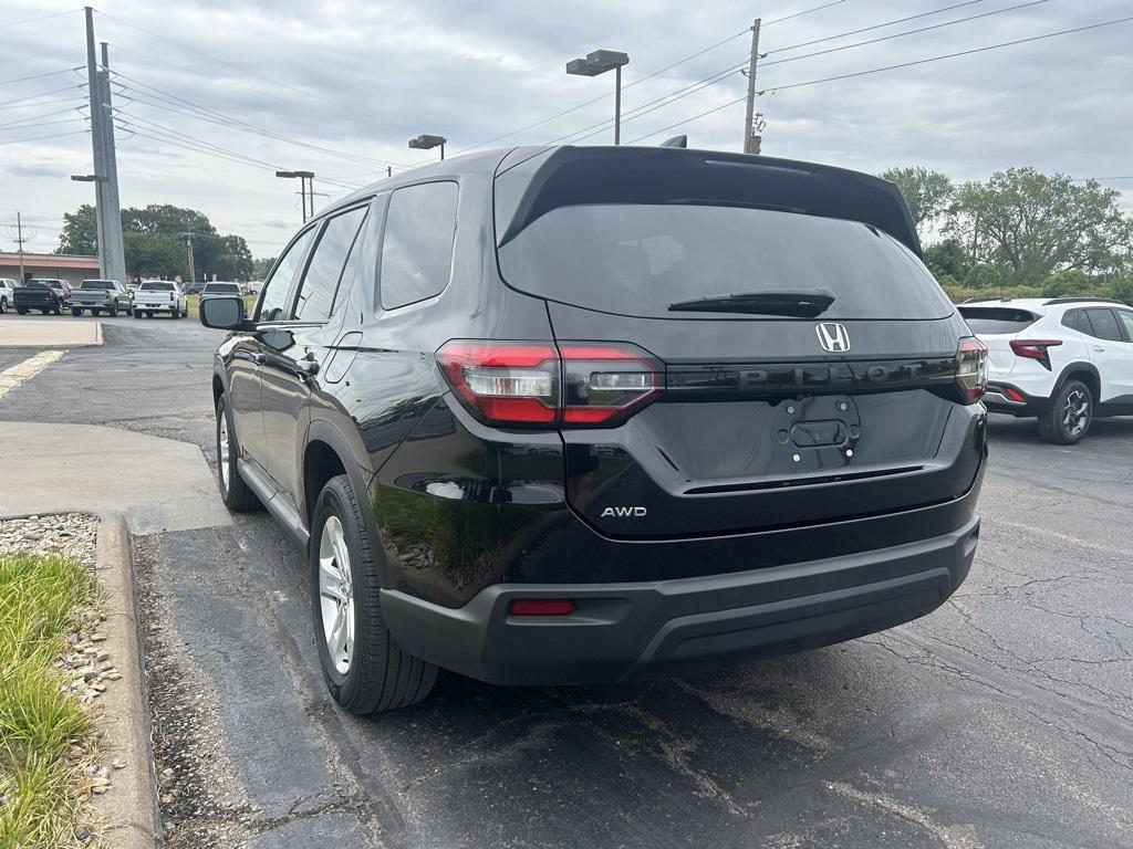 used 2023 Honda Pilot car, priced at $27,503