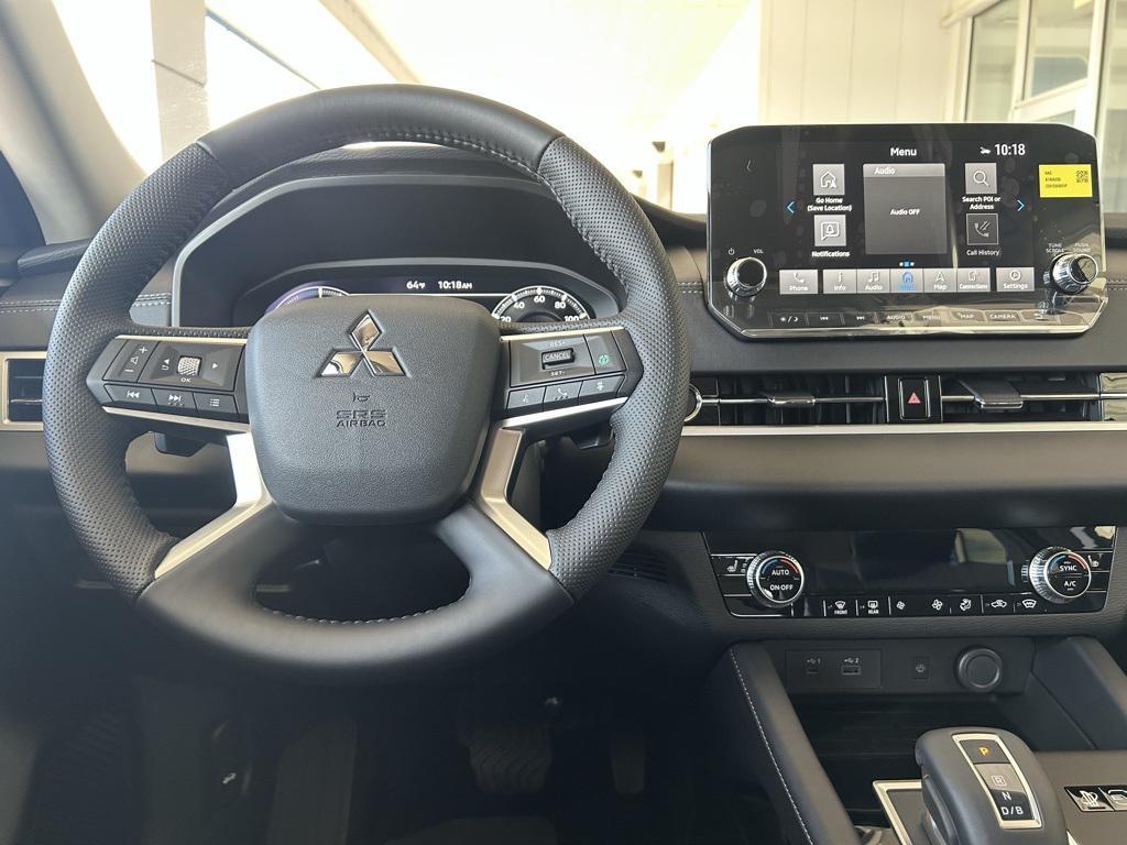 new 2025 Mitsubishi Outlander PHEV car, priced at $39,115