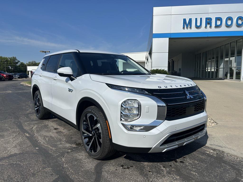 new 2025 Mitsubishi Outlander PHEV car, priced at $39,115