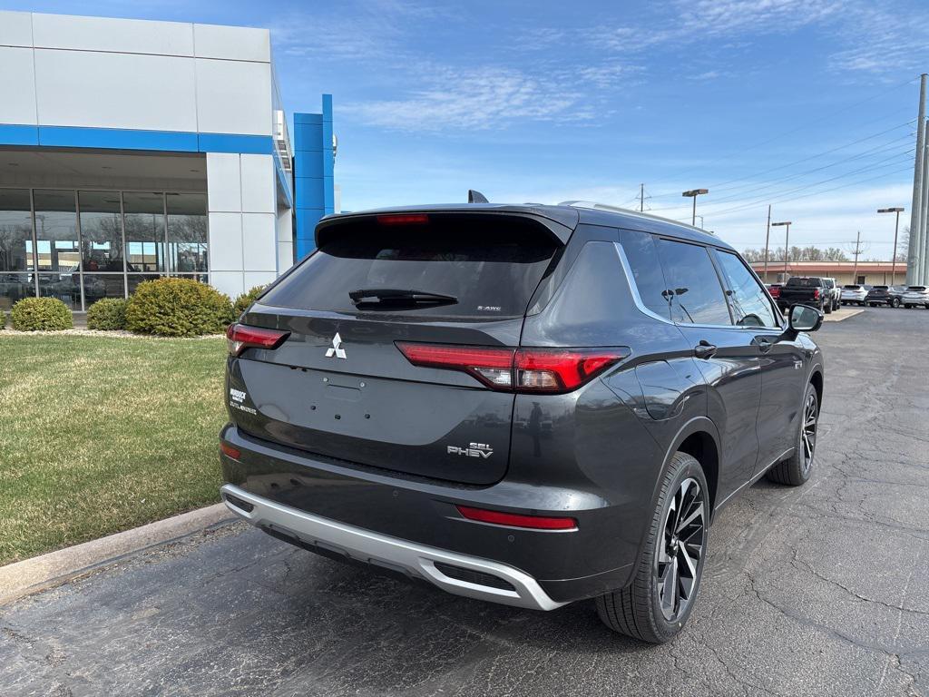 new 2025 Mitsubishi Outlander PHEV car, priced at $40,999