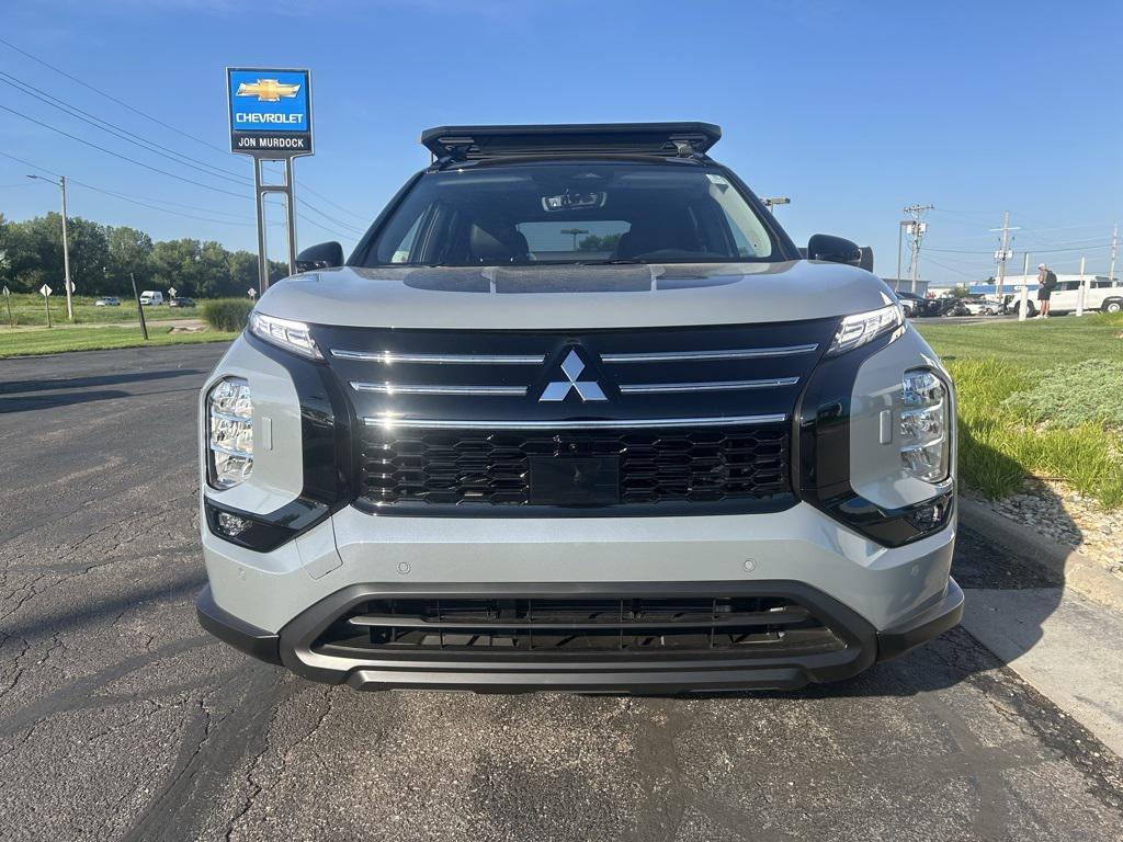 new 2025 Mitsubishi Outlander car, priced at $39,339
