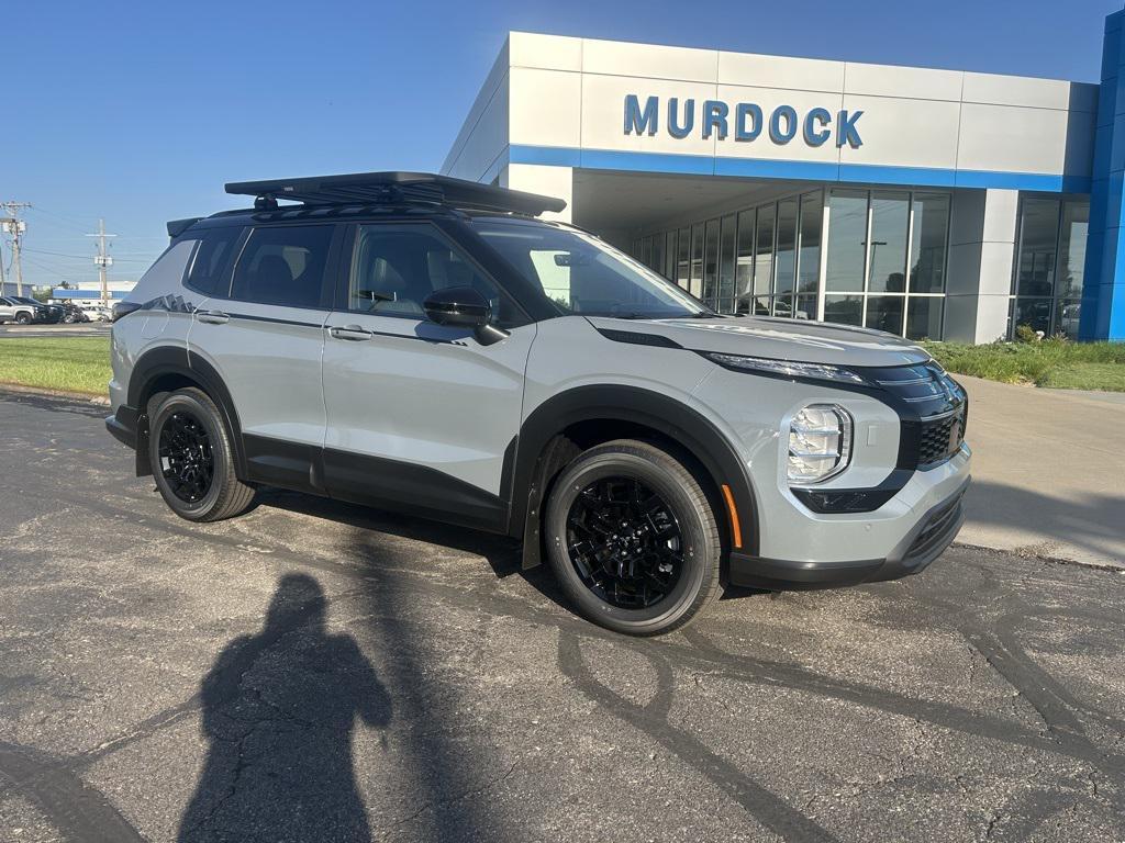 new 2025 Mitsubishi Outlander car, priced at $39,339