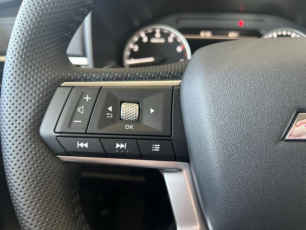 new 2025 Mitsubishi Outlander car, priced at $39,339