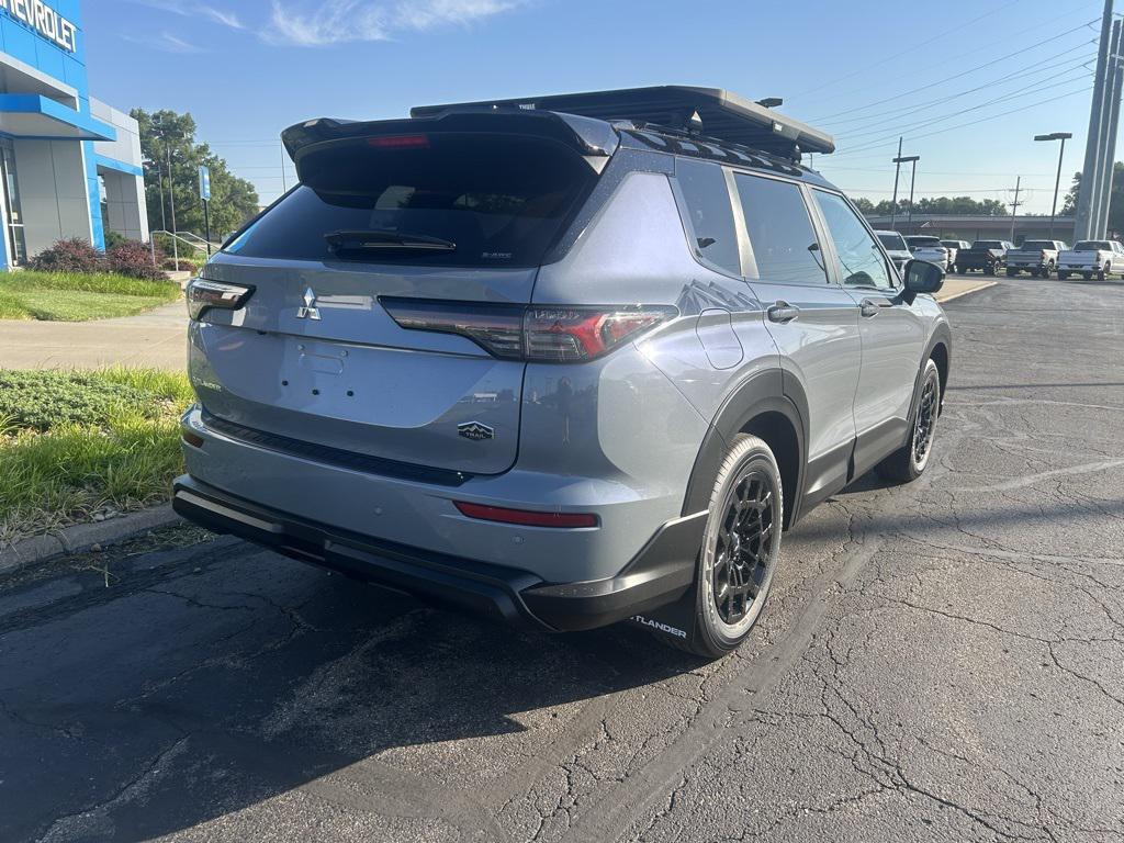 new 2025 Mitsubishi Outlander car, priced at $39,339