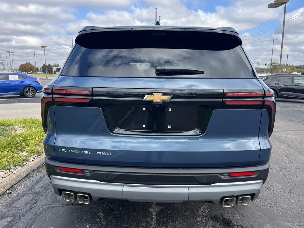 new 2026 Chevrolet Traverse car, priced at $46,780