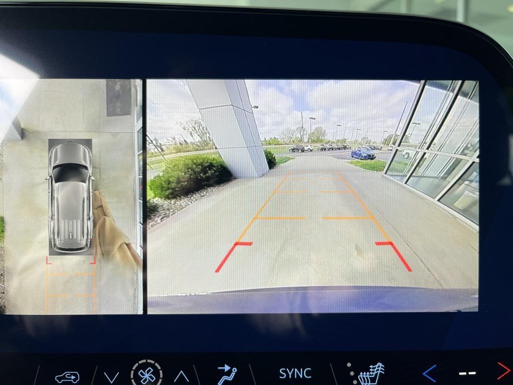 new 2026 Chevrolet Traverse car, priced at $46,780