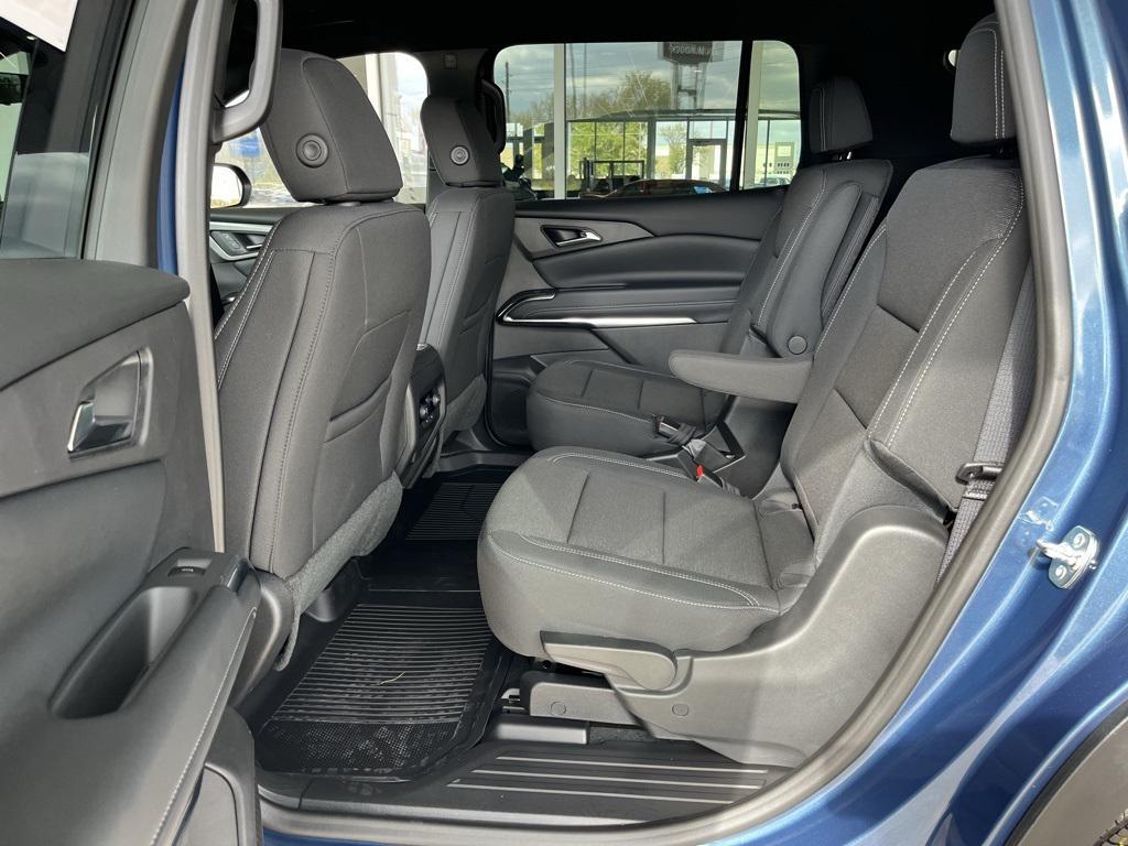 new 2026 Chevrolet Traverse car, priced at $46,780