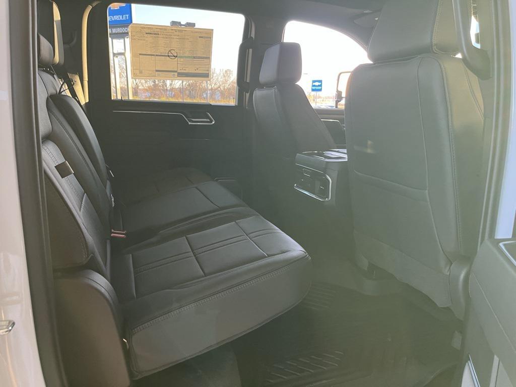 new 2026 Chevrolet Silverado 3500 car, priced at $90,510