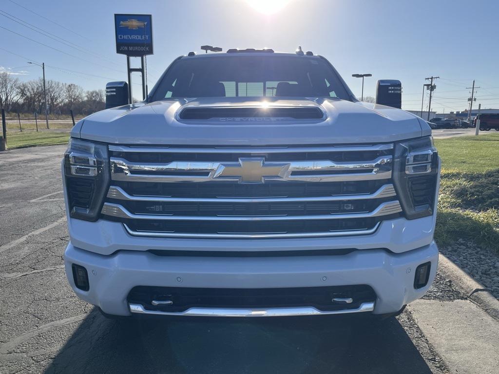 new 2026 Chevrolet Silverado 3500 car, priced at $90,510