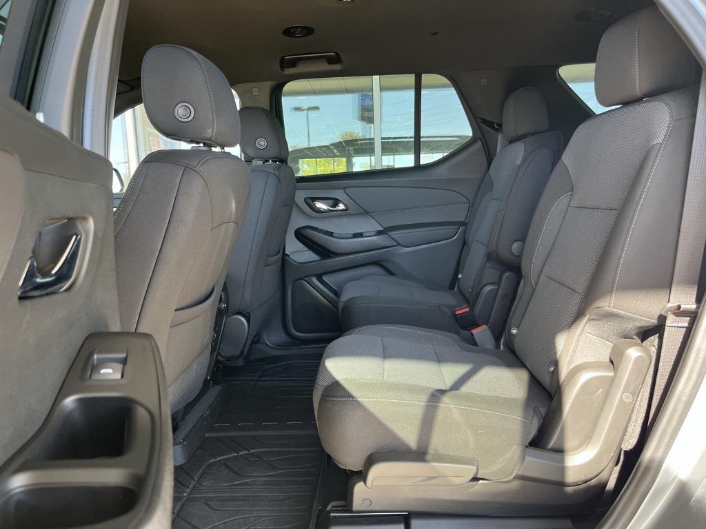 used 2023 Chevrolet Traverse car, priced at $33,981
