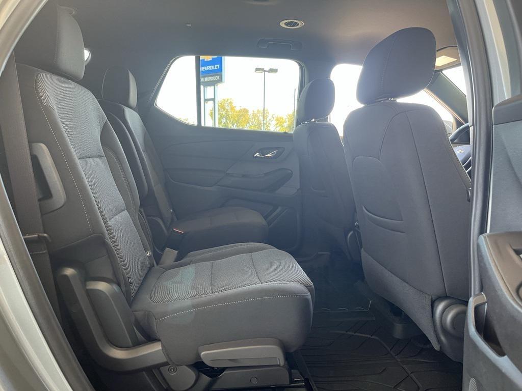 used 2023 Chevrolet Traverse car, priced at $33,981