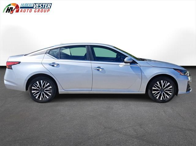 used 2023 Nissan Altima car, priced at $21,027