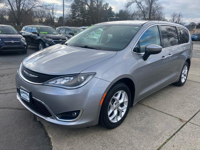 used 2017 Chrysler Pacifica car, priced at $12,995