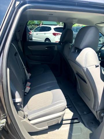 used 2017 Chevrolet Traverse car, priced at $8,995
