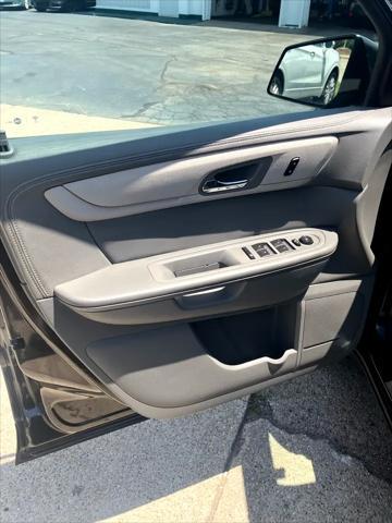 used 2017 Chevrolet Traverse car, priced at $8,995