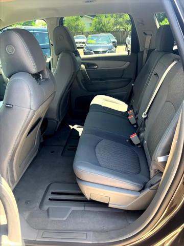 used 2017 Chevrolet Traverse car, priced at $8,995