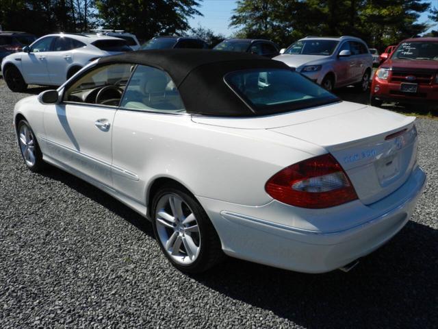 used 2007 Mercedes-Benz CLK-Class car, priced at $25,000