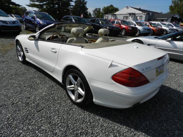 used 2006 Mercedes-Benz SL-Class car, priced at $13,500