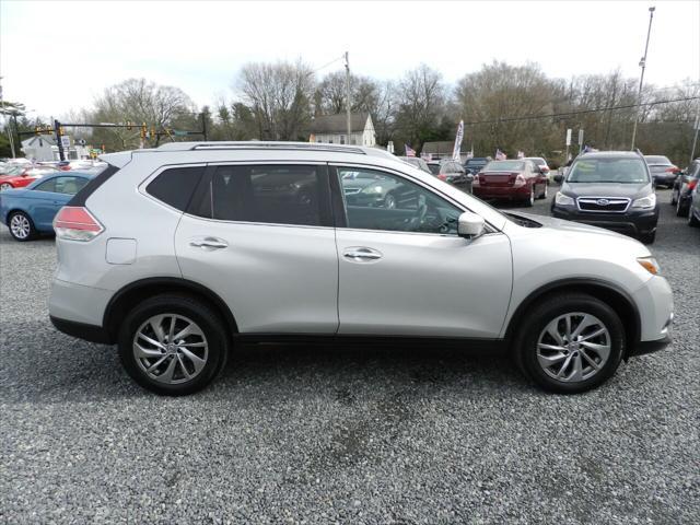 used 2015 Nissan Rogue car, priced at $9,500