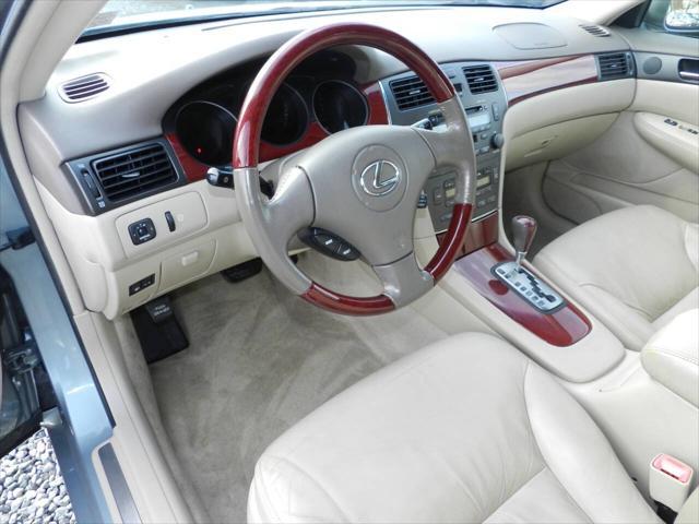 used 2004 Lexus ES 330 car, priced at $8,500