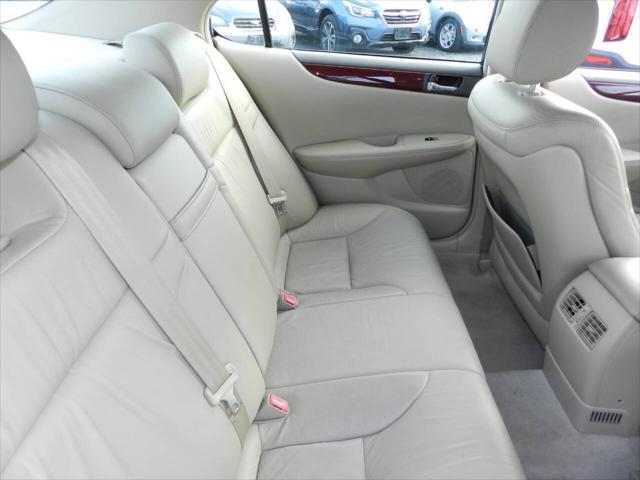 used 2004 Lexus ES 330 car, priced at $8,500