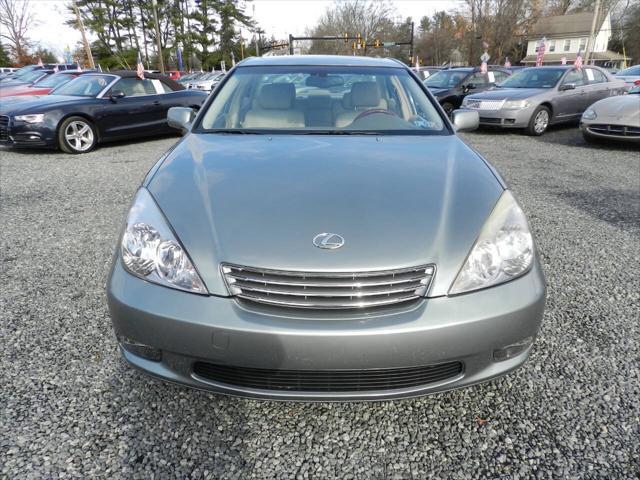 used 2004 Lexus ES 330 car, priced at $8,500