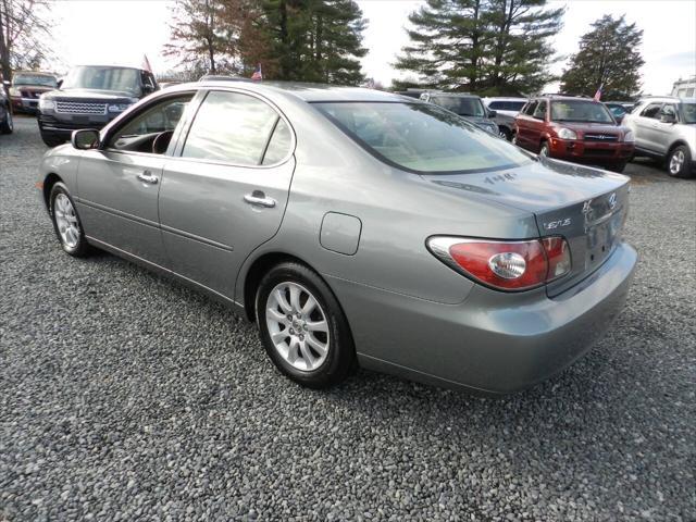 used 2004 Lexus ES 330 car, priced at $8,500