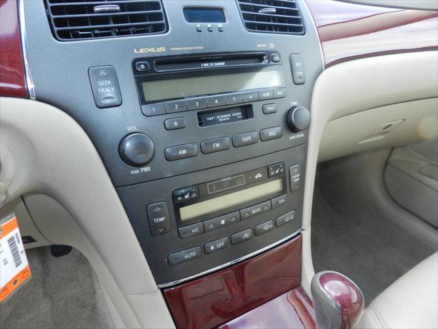 used 2004 Lexus ES 330 car, priced at $8,500