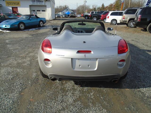 used 2006 Pontiac Solstice car, priced at $13,500