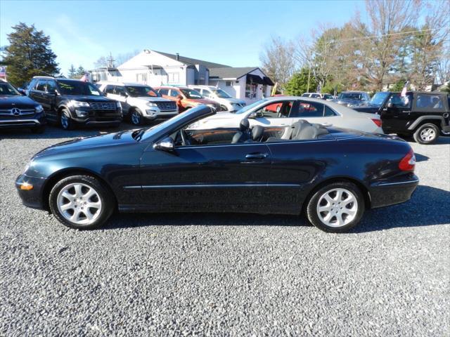 used 2004 Mercedes-Benz CLK-Class car, priced at $19,500