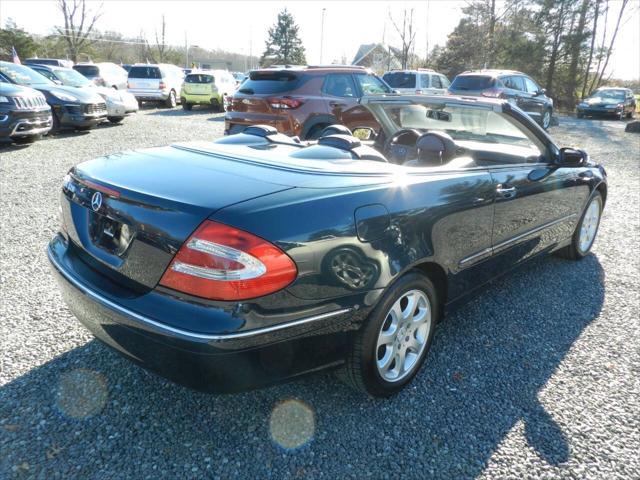 used 2004 Mercedes-Benz CLK-Class car, priced at $19,500