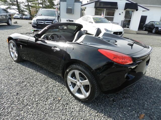 used 2007 Pontiac Solstice car, priced at $6,500