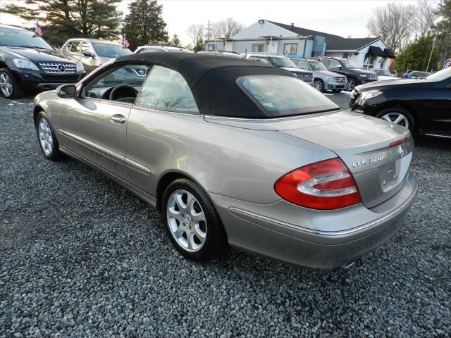 used 2004 Mercedes-Benz CLK-Class car, priced at $9,100