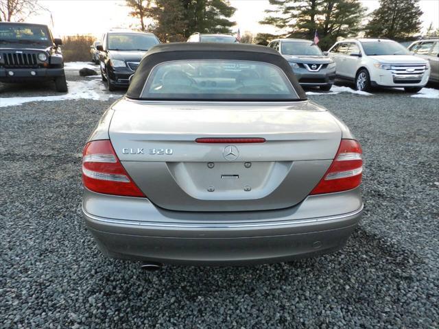 used 2004 Mercedes-Benz CLK-Class car, priced at $9,100