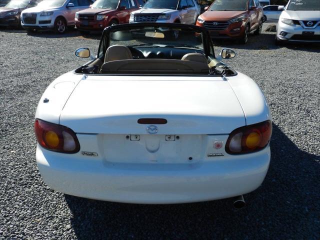 used 2000 Mazda MX-5 Miata car, priced at $6,800