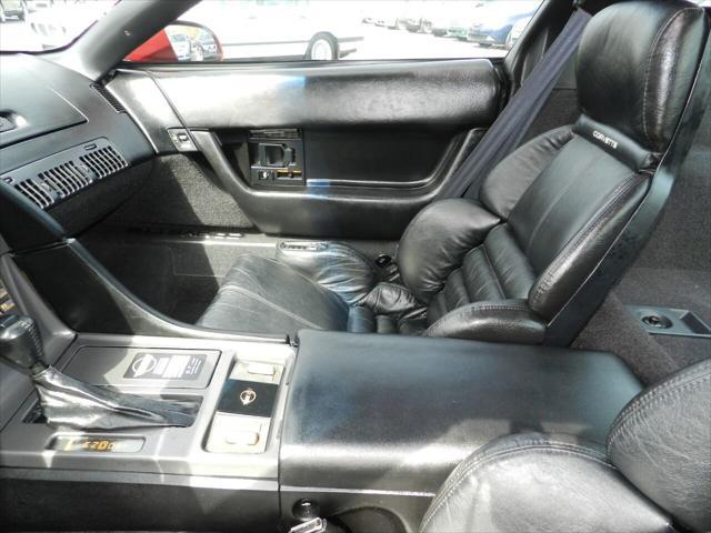 used 1990 Chevrolet Corvette car, priced at $12,900