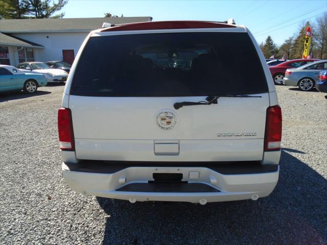 used 2004 Cadillac Escalade car, priced at $6,500