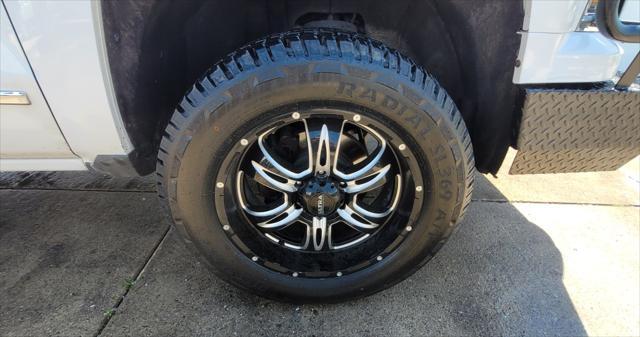 used 2015 Chevrolet Silverado 1500 car, priced at $13,995