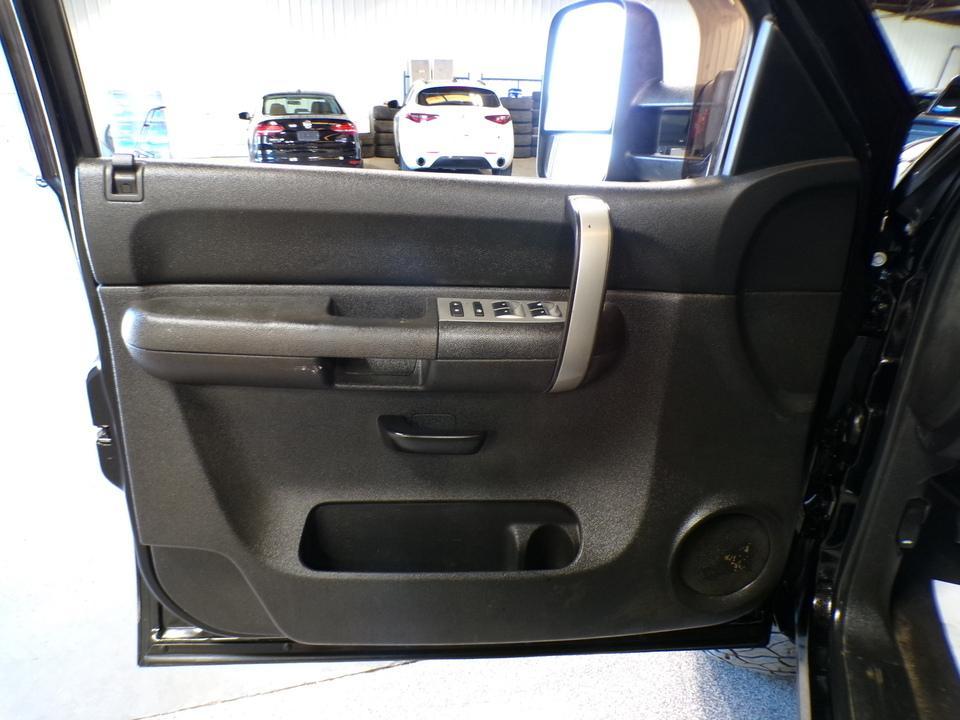 used 2008 Chevrolet Silverado 2500 car, priced at $11,995