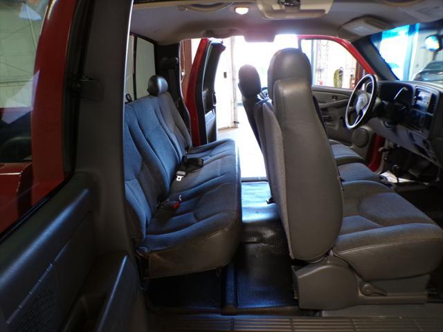 used 2005 Chevrolet Silverado 1500 car, priced at $10,995