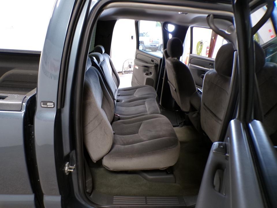 used 2006 GMC Sierra 1500 car, priced at $12,995