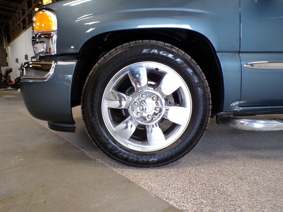 used 2006 GMC Sierra 1500 car, priced at $12,995
