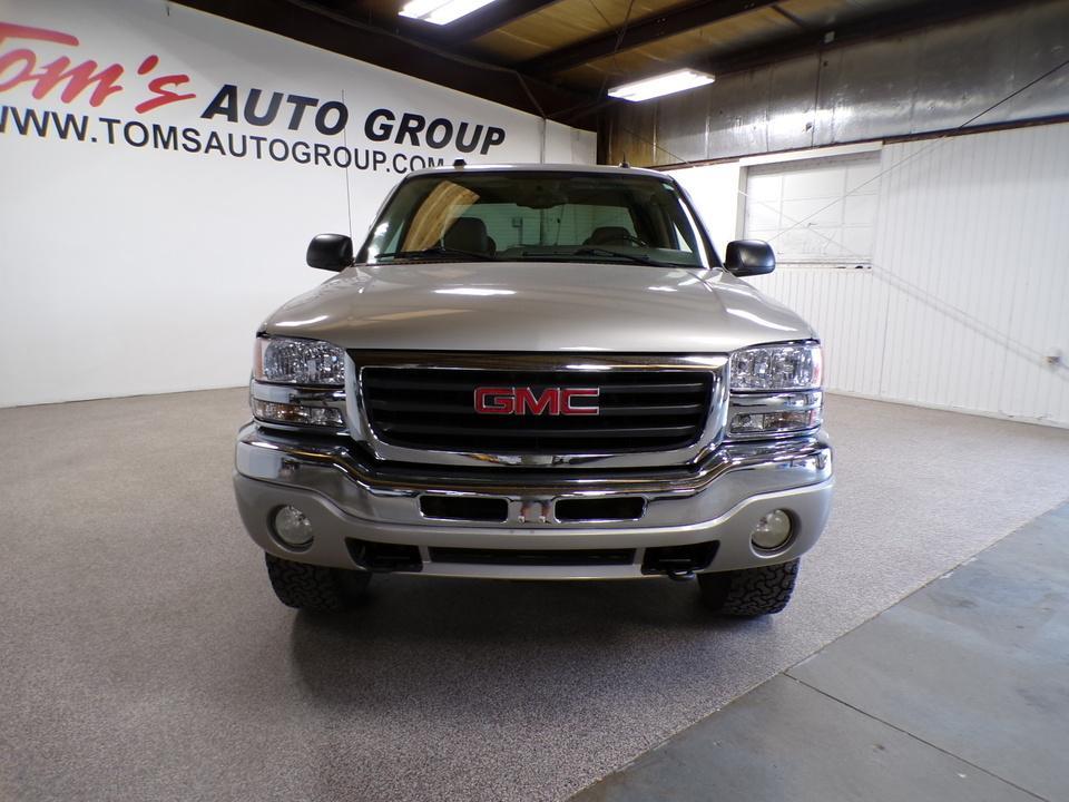 used 2005 GMC Sierra 1500 car, priced at $12,995