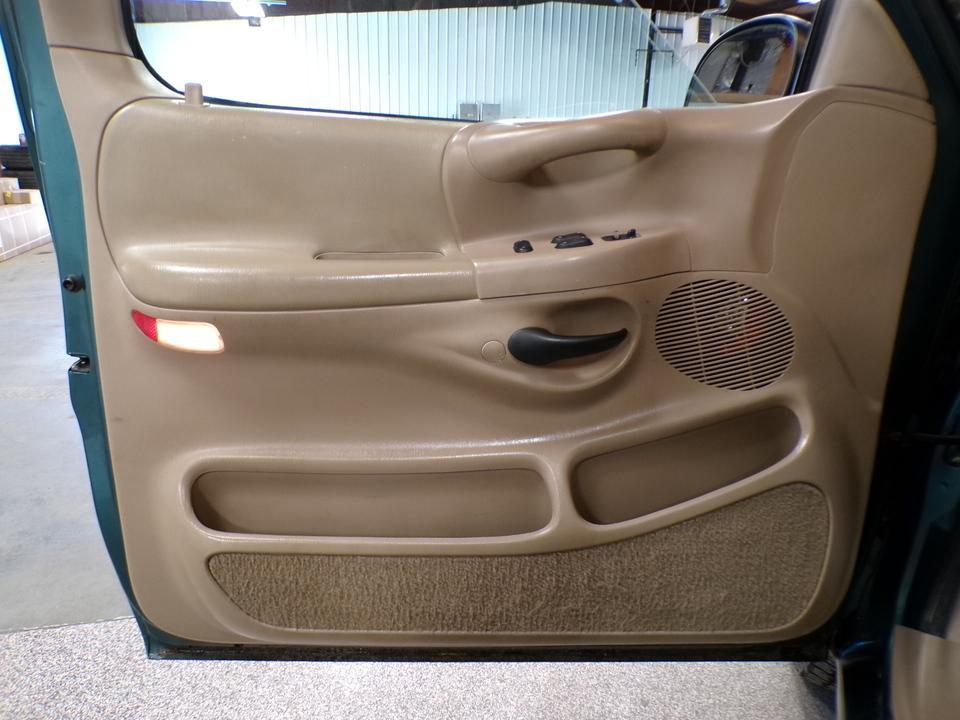 used 1997 Ford F-150 car, priced at $7,995