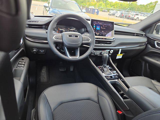 new 2025 Jeep Compass car, priced at $29,660