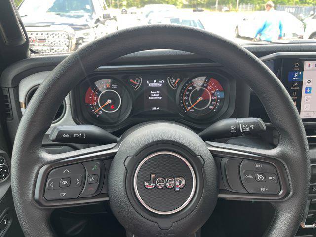new 2025 Jeep Gladiator car, priced at $43,735