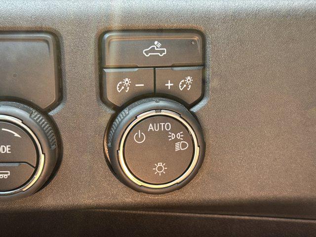 used 2024 Chevrolet Silverado 1500 car, priced at $35,992